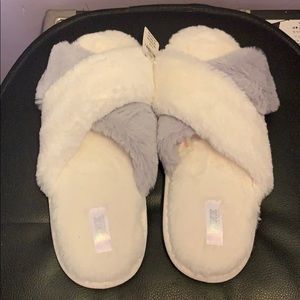 PINK Victoria’s Secret Fur Slippers